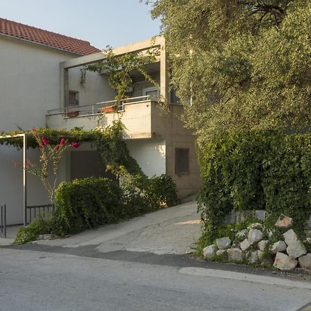 Apartments With A Parking Space Zuljana, Peljesac - 4573 Екстериор снимка
