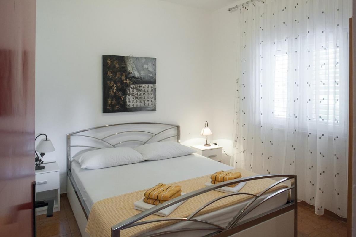 Apartments With A Parking Space Zuljana, Peljesac - 4573 Екстериор снимка