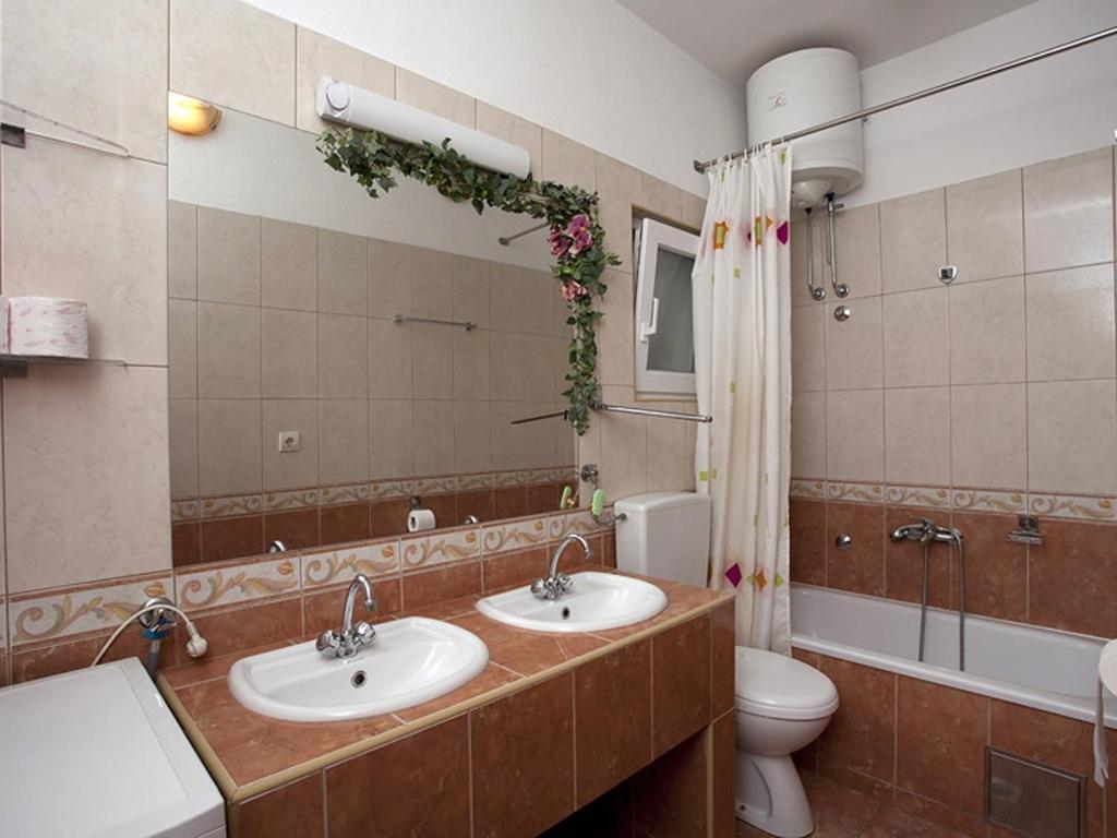 Apartments With A Parking Space Zuljana, Peljesac - 4573 Екстериор снимка