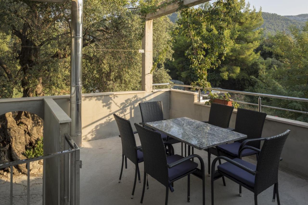 Apartments With A Parking Space Zuljana, Peljesac - 4573 Екстериор снимка